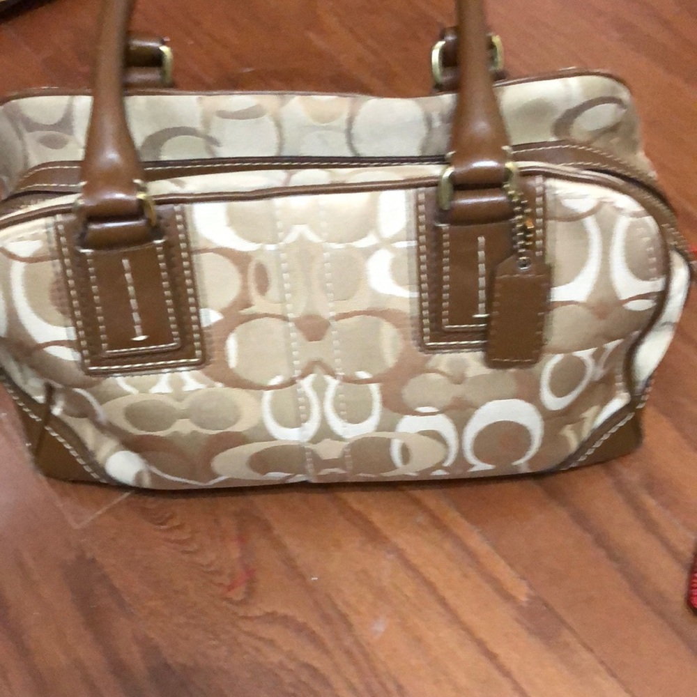 Coach purse. Used but good condition
